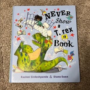 Usborne / Kane Miller - Never Show a T. rex a Book Hardcover